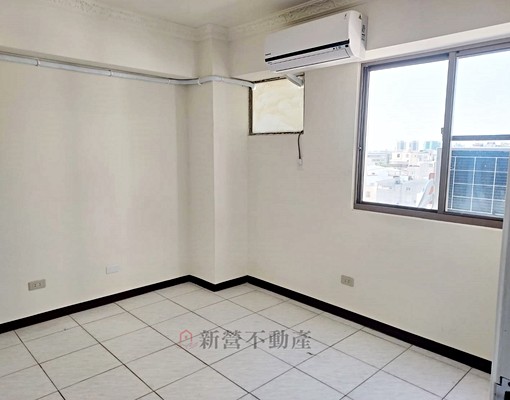 新營《熱鬧商圈電梯三房》 - 591租屋網 - Image 3