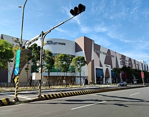 租客免仲介費,捷運A9站,三井OUTLET,3房+雙車位。 - Image 15