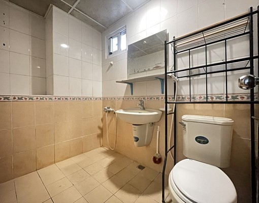 文化中心三房可租補 - Image 6