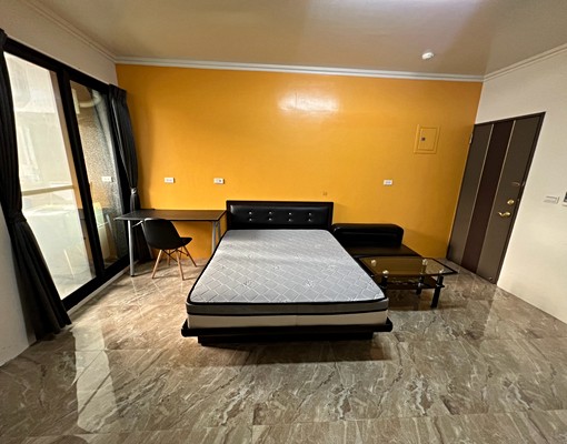 (免仲介費)獨立陽台7坪大套房!附設小廚房! - Image 5