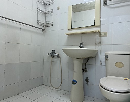 近捷運景安站方正三房(可分租合租)（租補可） - Image 3