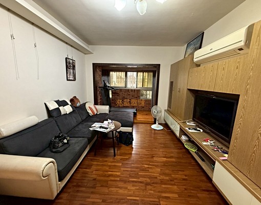 兆基🏡東區精華地段近學區、生活機能強 - Image 1