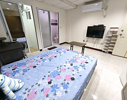 ★可寵★近寶仁小陽台精緻套房拎包入住 - Image 2