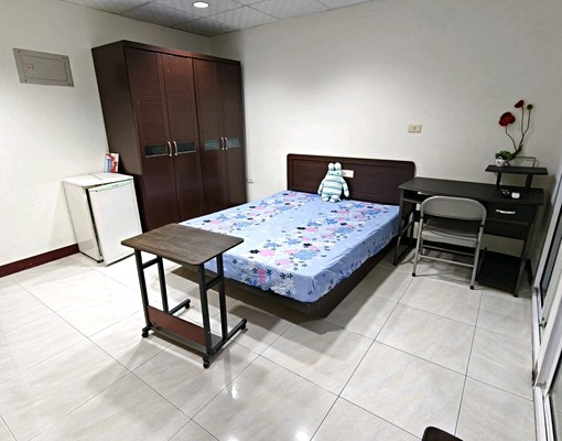 ★可寵★近寶仁小陽台精緻套房拎包入住 - Image 3