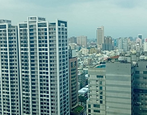 亞灣區[85大樓]特色主題套房三多商圈捷運站百貨旁家具齊 - Image 3