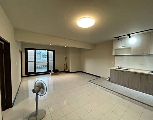 中和連城路｜台貿大樓｜兩房兩衛｜歡迎合租｜中和環球 - Image 1