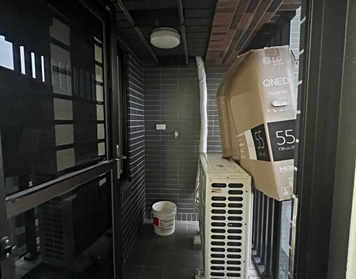 整層住家|悅誠高樓層2房平車可租補|交通方便近巨蛋 - Image 7