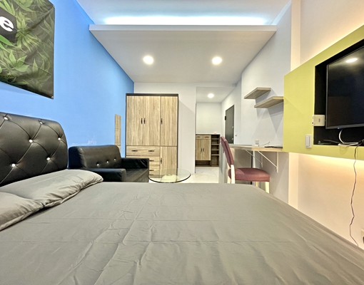 ✨可租補精武商圈.LAPORT旱溪夜市.全室重新粉刷✨ - Image 1