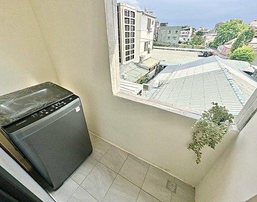 可租補超大間秒殺衛浴開窗近大里國小♥流理台♥陽台獨洗 - Image 3