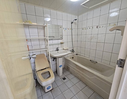 太原車站三房+休旅車位︱台水電︱捷運五分鐘︱近商圈生活機能好 - Image 9