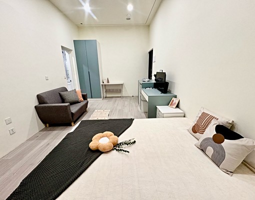 桃鶯路漂亮裝潢套房/可租補/獨洗曬/含網路.機車位/台電計價 - Image 3