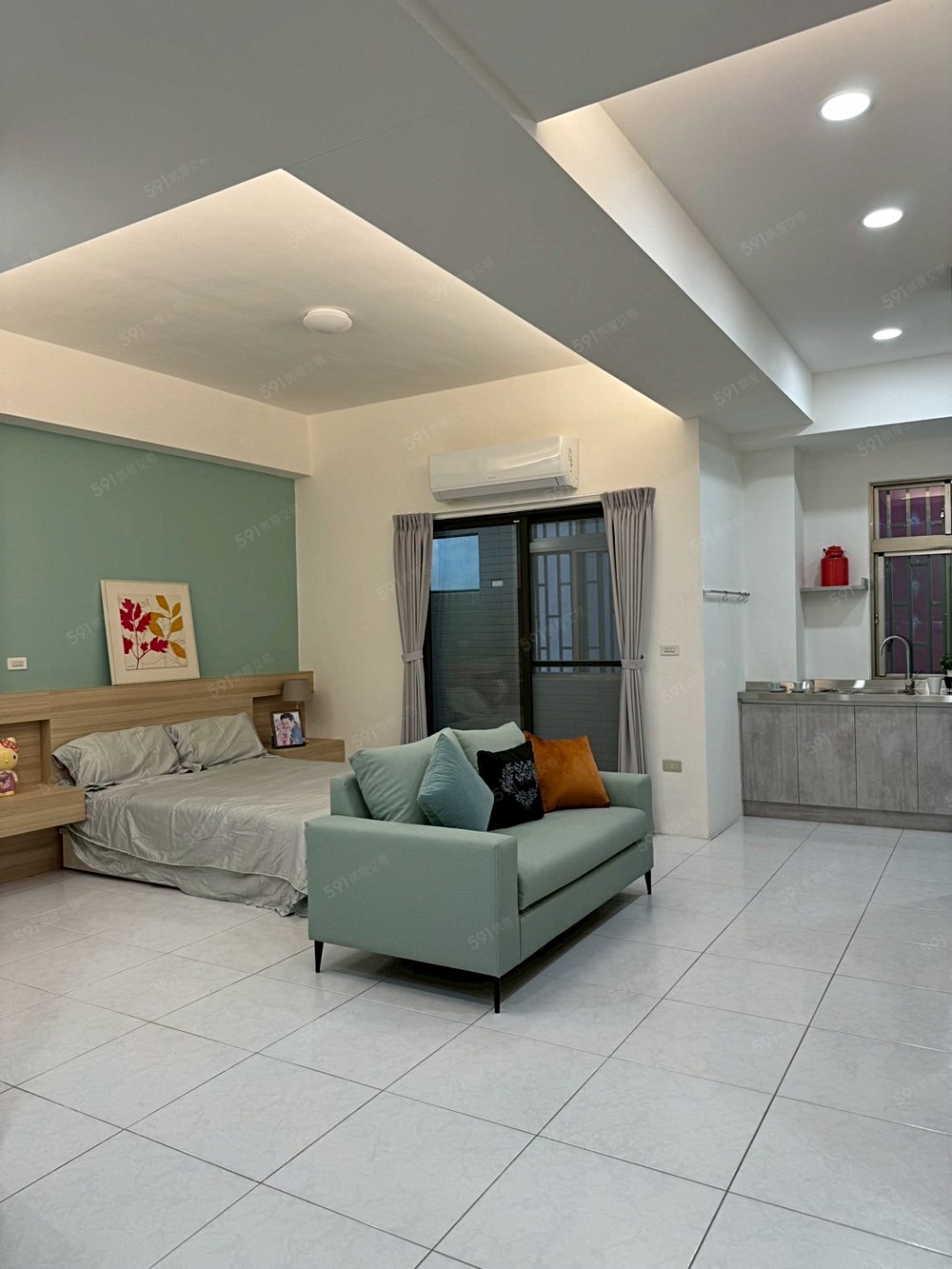 全新大套房,有陽台有廚房一應俱全