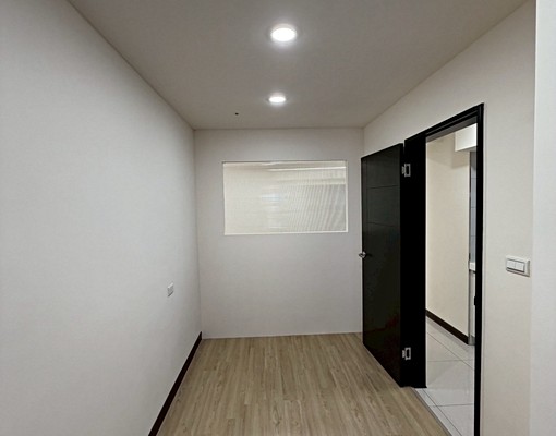 星鴻社宅-土城海山站全新兩房 - Image 8