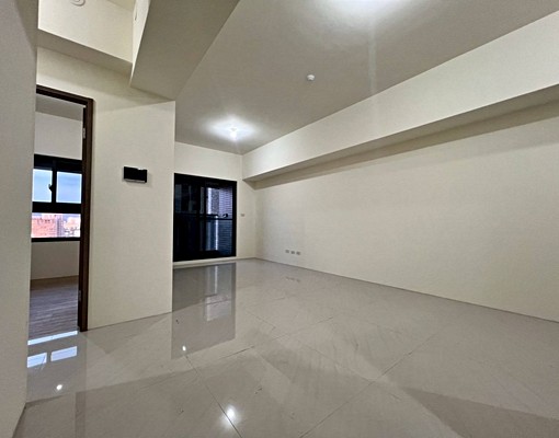 潭子順天豐華全新未住三房平車景觀高樓戶 - Image 1