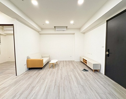 高雄大學★傢俱齊全★明亮兩房+機上車位★可租補 - Image 1