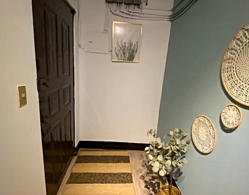 可租補-三重正義南路-限女-電梯採光雅房(獨立洗手間) - Image 5