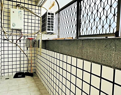 文心崇德商圈🍁崇德第一家💫機能優💫四房含車可租補設戶籍 - Image 10