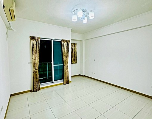 📢可租補！安南區整棟車庫透天出租｜5房大空間$33,000 - Image 7