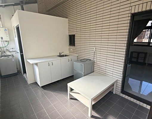 雙園路/近台積大陽台優質美套/附獨洗+流理台/附個人停車位 - Image 10