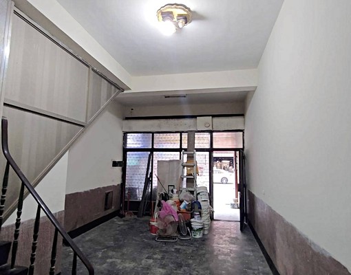 🍎文藻鼎中路商圈燙金店面 - Image 2