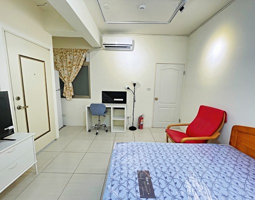 中和新裝修溫馨套房,有傢俱,可租補,近中和捷運站生活機能佳! - Image 4