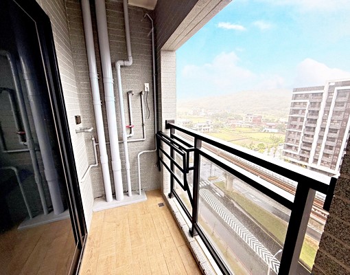 A10公園翫💛頂樓露臺戶三房(車位可另租) - Image 4