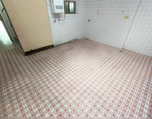 透天厝✨可寵🎉鰲峰山公園🎉可租補.🎉停車超方便 - Image 5