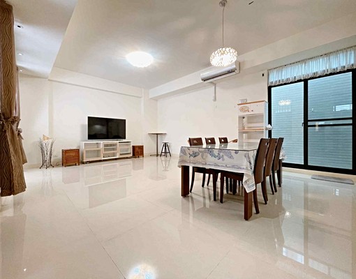 ✦星宇瀚✦湖畔左岸|雙車庫透天🌿3房2廳4衛・靜巷綠意宅 - Image 1