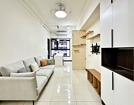 上東城・溫馨二房車位 - Image 1