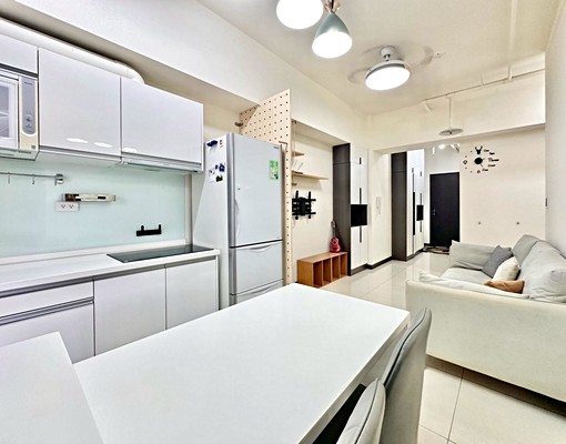 上東城・溫馨二房車位 - Image 3