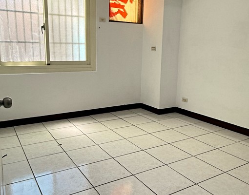 機能超棒您會喜翻採光3房（免收仲介費） - Image 5