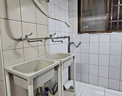 文化中心高師大附近超大明亮雅房可租補 - Image 13