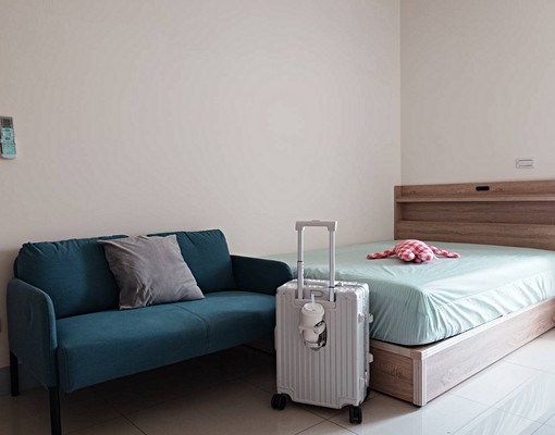 愛姐の五權車站國資圖乾淨可租補❤️陽台獨洗流理台 - Image 3