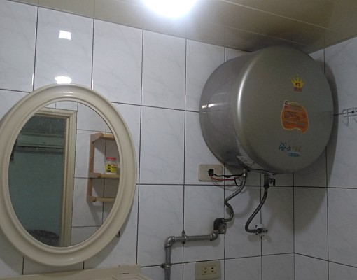 江子翠捷運套房 - Image 4