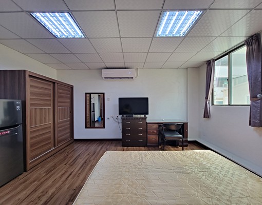 👍優質電梯大套房－含水費、網路、第四台👍獨立洗衣機 - Image 9