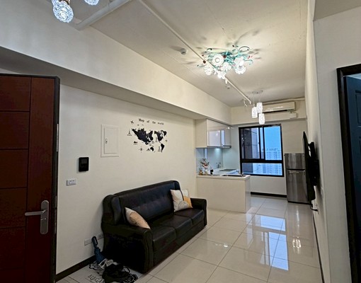 可申請租金補助⭐免服務費⭐附家具家電2房車⭐五泰小鍾 - Image 1