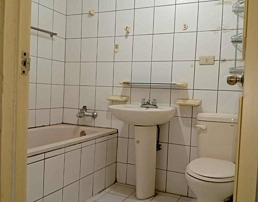 三重台北天下三房平面車位[可長租] - Image 7