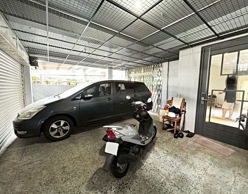 太平宜欣車庫美透天 - Image 1