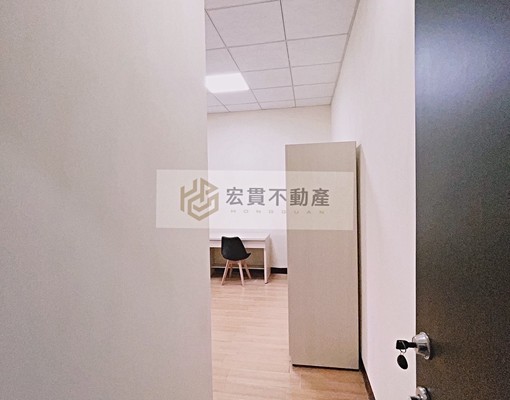 採光房大坪數流理台獨立陽台洗曬衛浴乾濕分離小資電梯套房 - Image 6