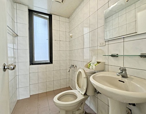 北屯5房｜中國醫、水湳市場｜可租補台水電大空間！ - Image 9