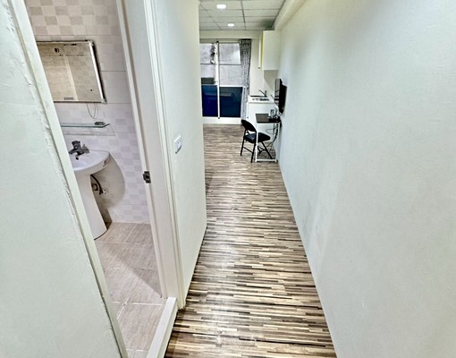 ✨電梯陽台獨洗✨台水電✨流理台✨可戶籍租補✨首月租金半價 - Image 2