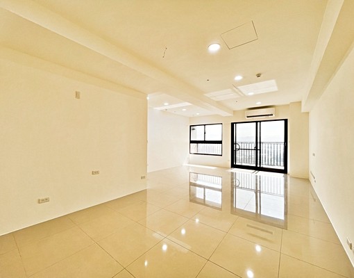 東區旱溪lalaport＃視野三房附雙平車＃可雙租補現況出租 - Image 2