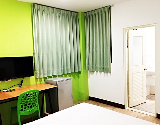 距火車站步行三分鐘，仁愛商圈 - Image 16