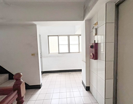 明誠/河堤商圈翻新三房二衛華廈出租 - Image 4