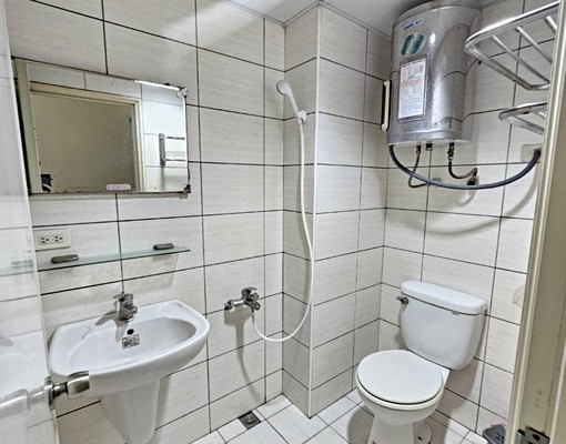 J/CP值電梯套房/先搶先贏! - Image 5