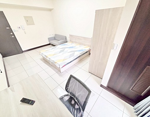 整棟新蓋💕租補入籍✅可獨洗曬✨電梯上樓✨地下機車✨氣密窗 - Image 5