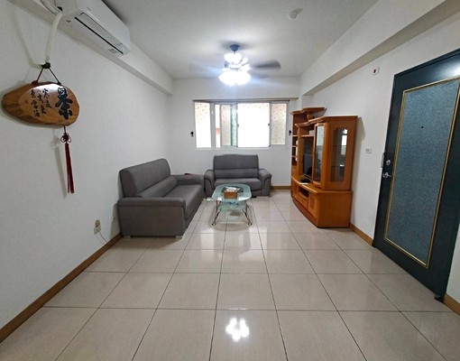 光明國小/3房+車位/家具家電全 - Image 1