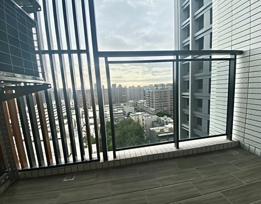 三房有車位近都會公園高雄科大R20捷運站省道高鐵楠梓監理站 - Image 14