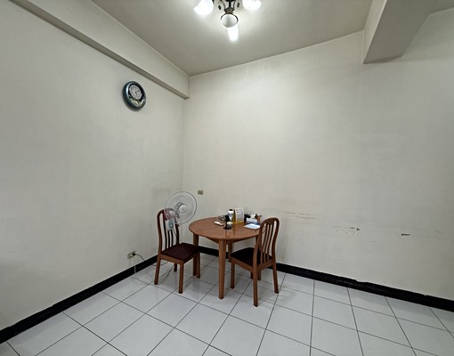 捷運頭前庄站旁2房，一層一戶單純正二房！加賴約看 - Image 5