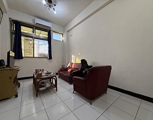 捷運頭前庄站旁2房，一層一戶單純正二房！加賴約看 - Image 4